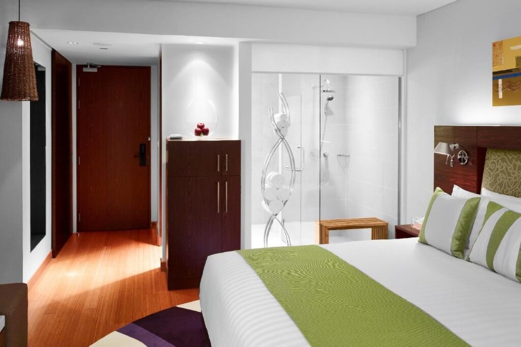 NH Bangkok Asoke offers clean and tidy rooms with comfortable beds.
