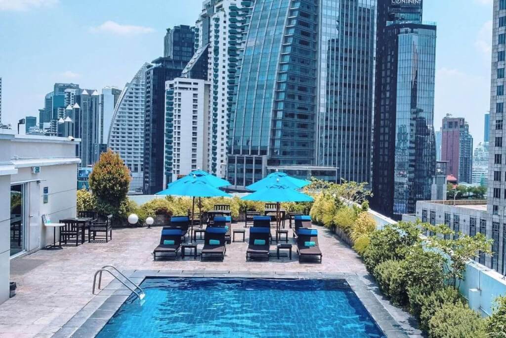NH Bangkok Asoke rooftop small pool, overlooking the surrounding urban landscape.