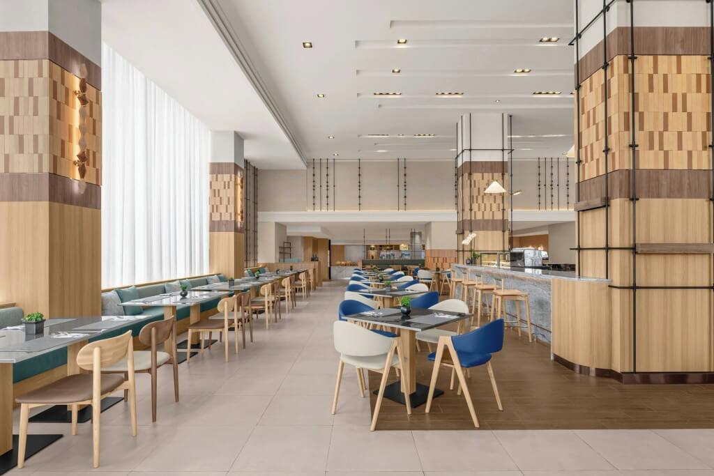 Indoor breakfast seating at Courtyard Bangkok hotel