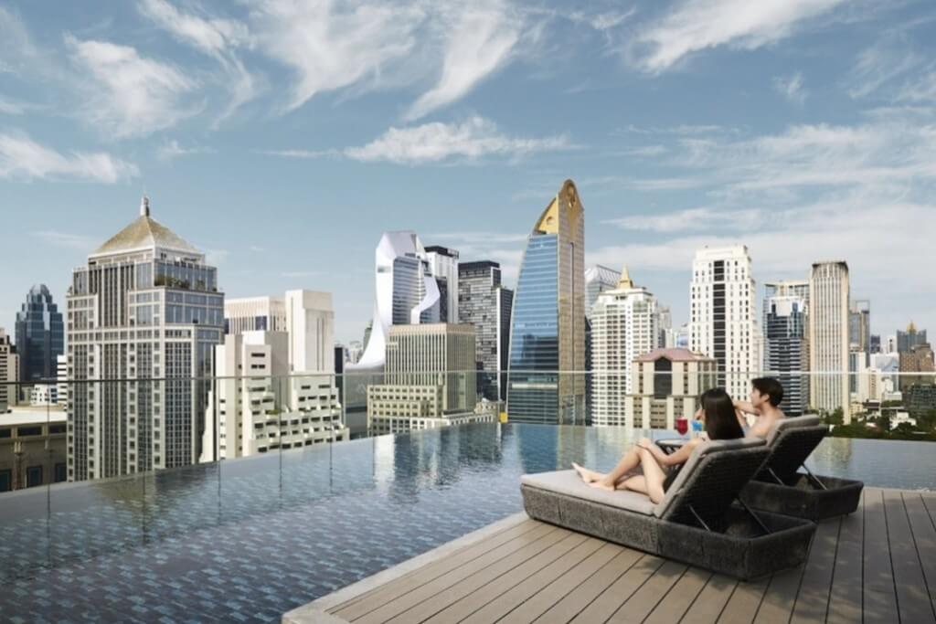 Sindhorn Midtown Hotel Bangkok Vignette Collection by IHG rooftop infinity pool open city view