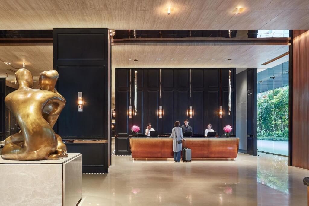 The front desk staff at the Hyatt Regency Bangkok Sukhumvit are super professional and really friendly.