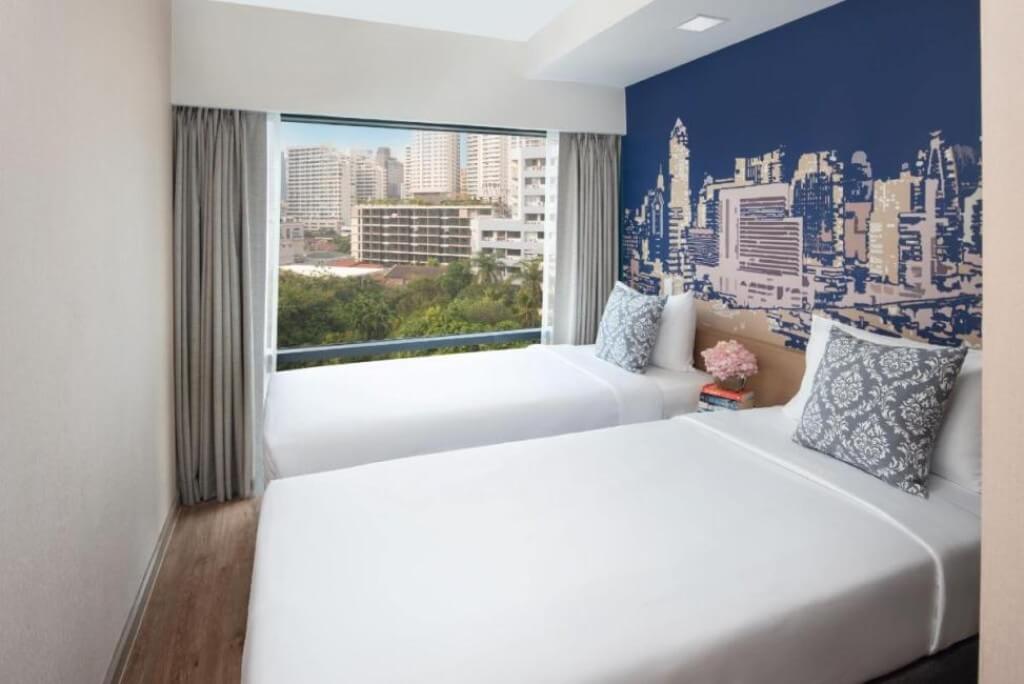 Citadines Sukhumvit 8's Twin Room is simple and cozy.