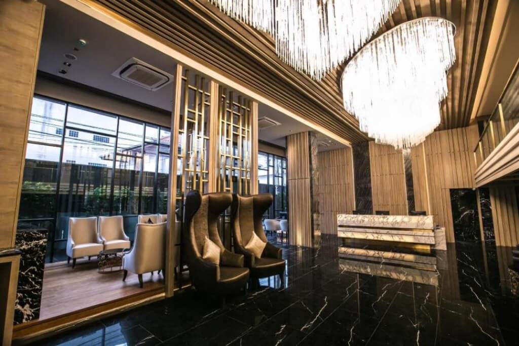 Arte Hotel Bangkok lobby with light luxury design style