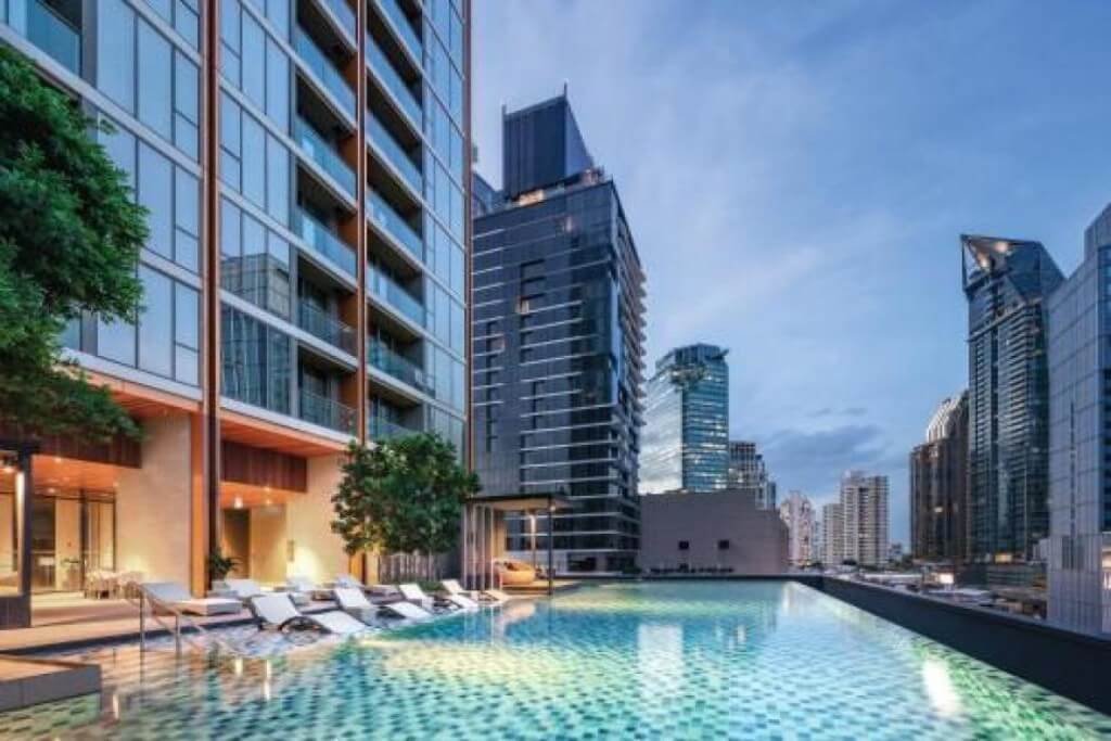 Oakwood Suites Bangkok rooftop pool with city view
