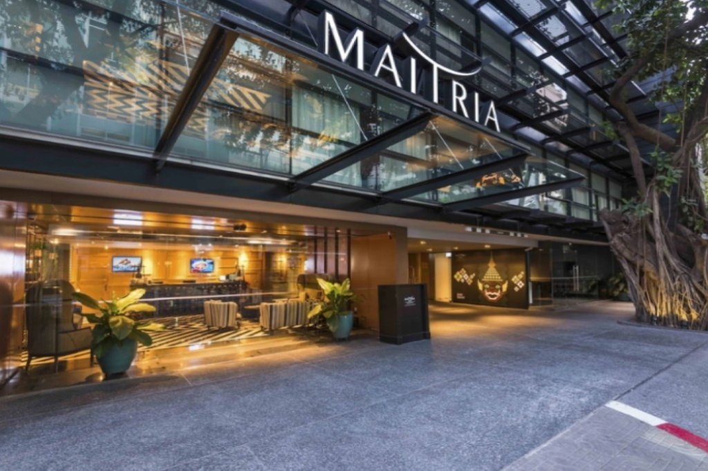 Maitria Hotel Sukhumvit 18 Bangkok main entrance with welcoming atmosphere