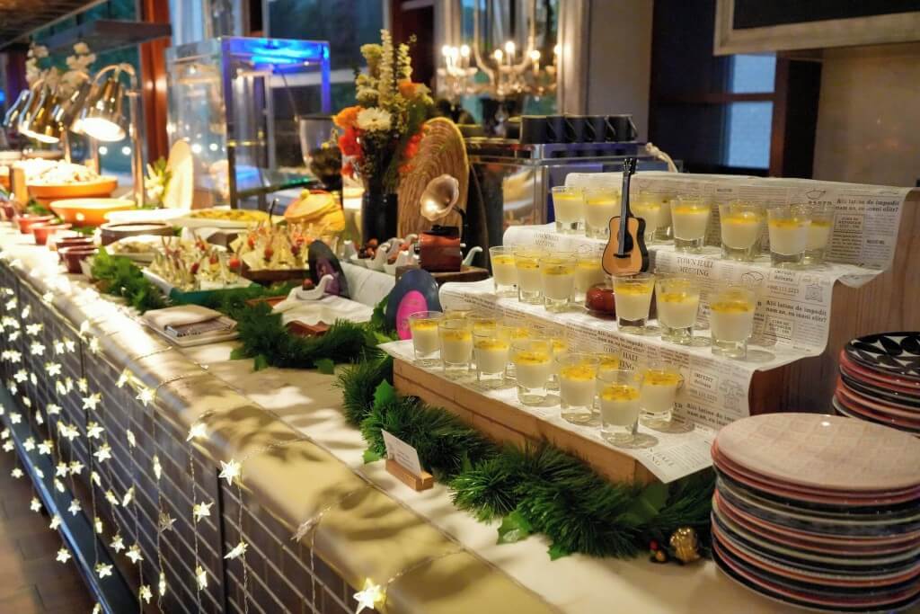 Hotel Indigo Bangkok Wireless Road breakfast buffet with wide variety of international cuisine