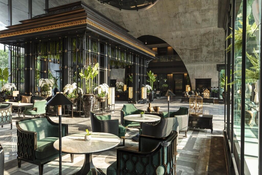 Luxury lobby atmosphere at Sindhorn Kempinski Hotel Bangkok