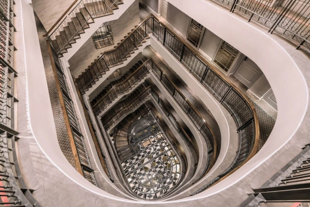 The Salil Hotel Sukhumvit 57 atrium courtyard with natural light from top floor and magical atmosphere