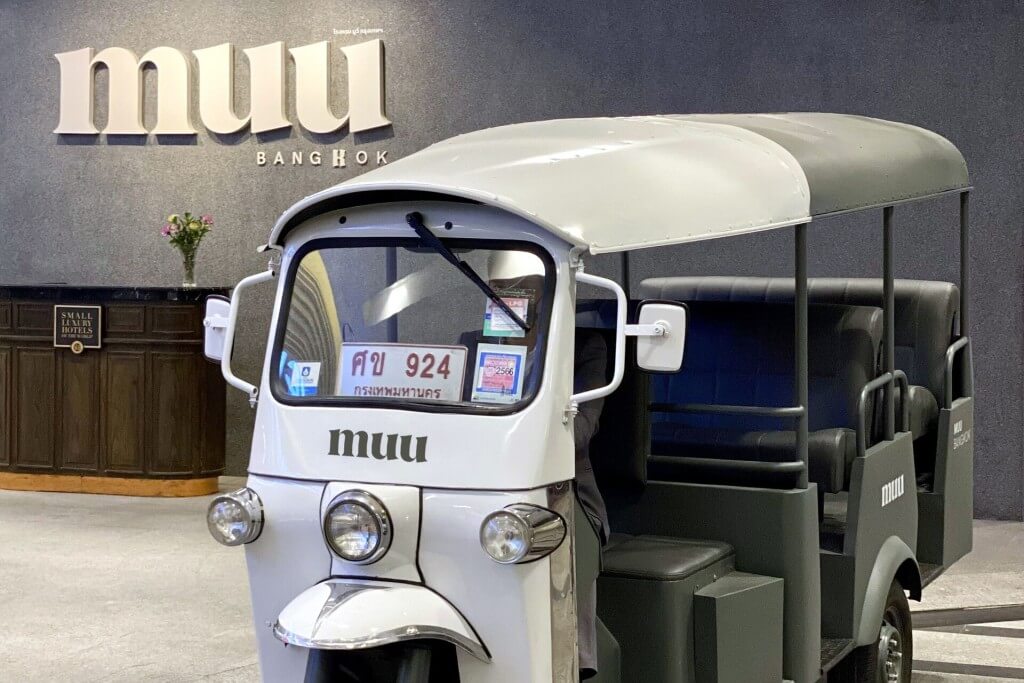 Free tuk tuk shuttle service from MUU Bangkok Hotel to BTS Thong Lo station