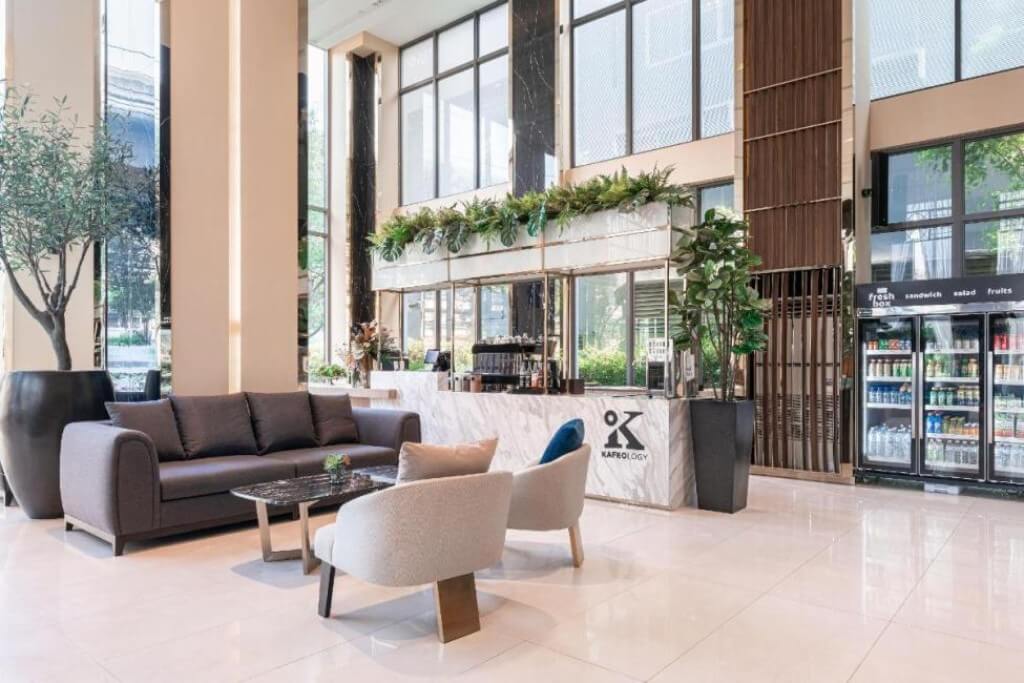 Modern minimalist lobby design at Ramada Plaza by Wyndham Bangkok