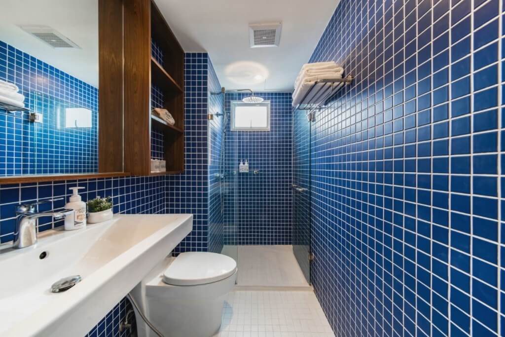 Hotel Amber Sukhumvit 85 bathroom dry-wet separation