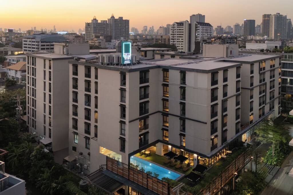 Cross Vibe Bangkok Sukhumvit hotel exterior modern design