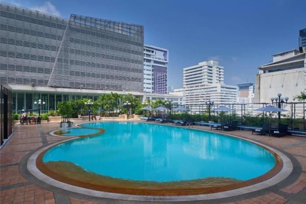 Novotel Bangkok Siam Square outdoor swimming pool with city view