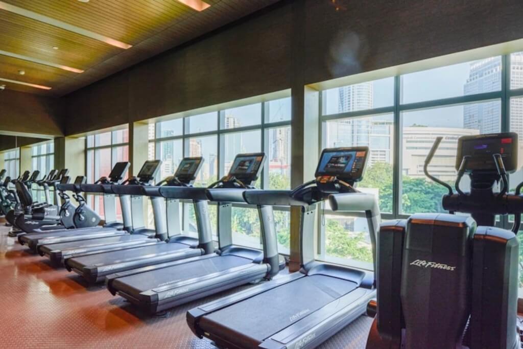 Chatrium Grand Bangkok fitness center equipment