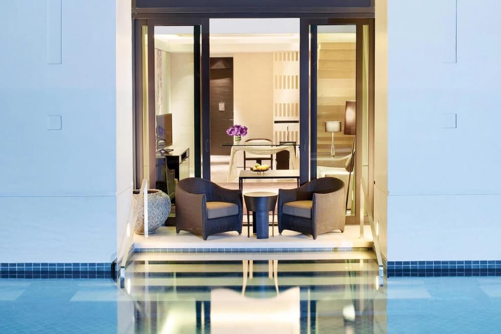 Siam Kempinski Hotel Bangkok Kawana room balcony directly connected to swimming pool
