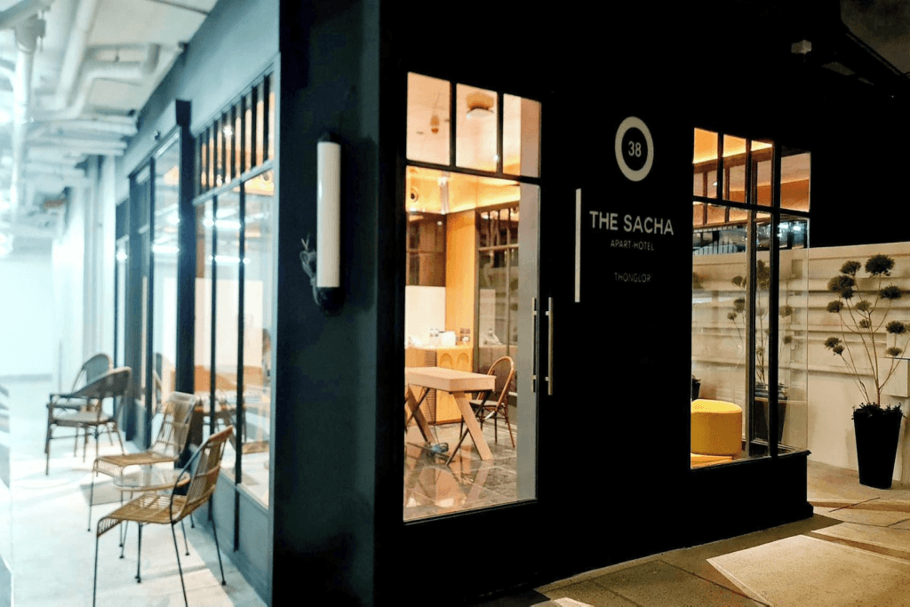 Entrance of Sacha Thonglor hotel in Bangkok