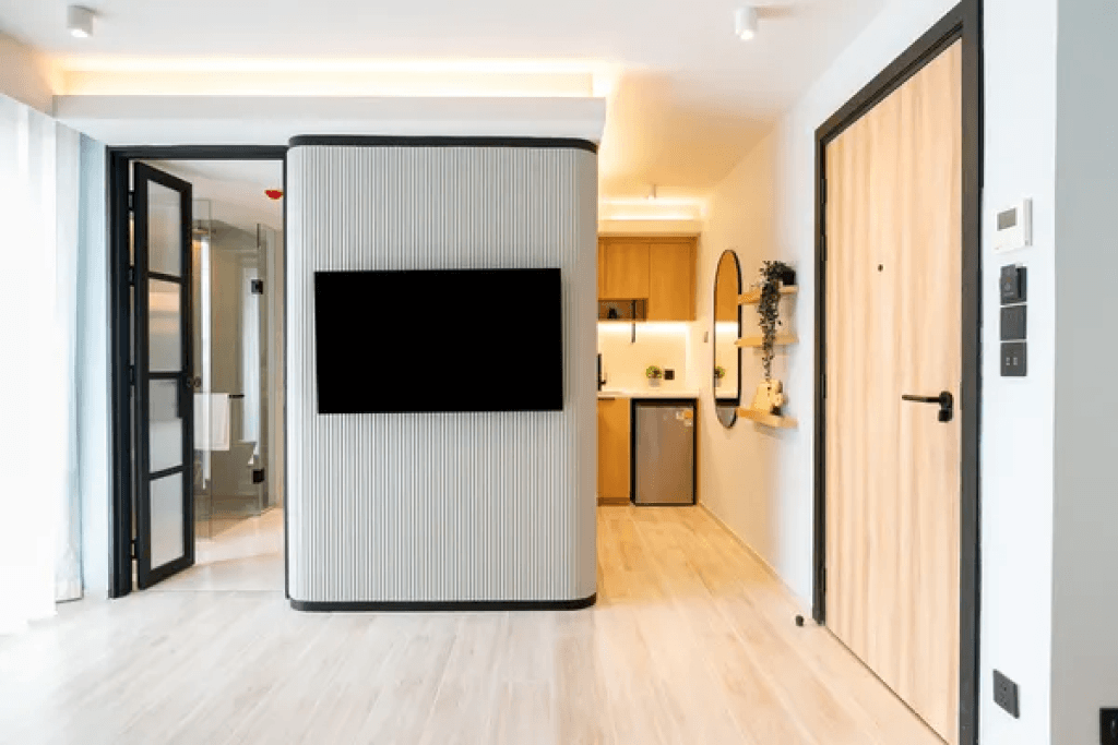 Twin suite room panorama at Sacha Thonglor